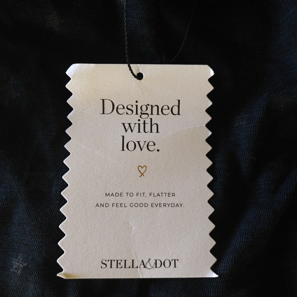 Stella & Dot Scattered Stars✨ XS Tee NWT - Picture 6 of 8